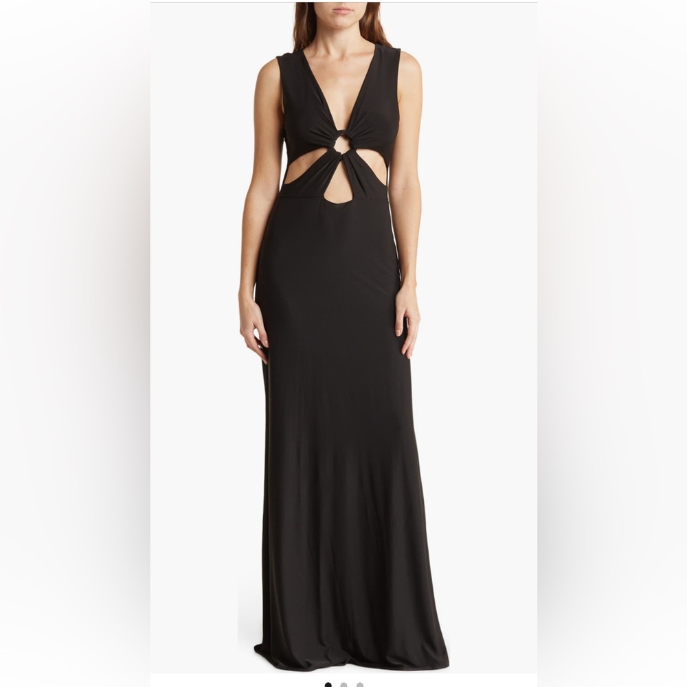 Love By Design Black Ring-Front Cutout Maxi Dress